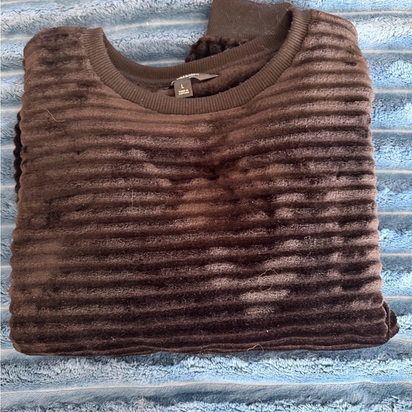 Women’s black Ribbed Sweater - Picture 3 of 3